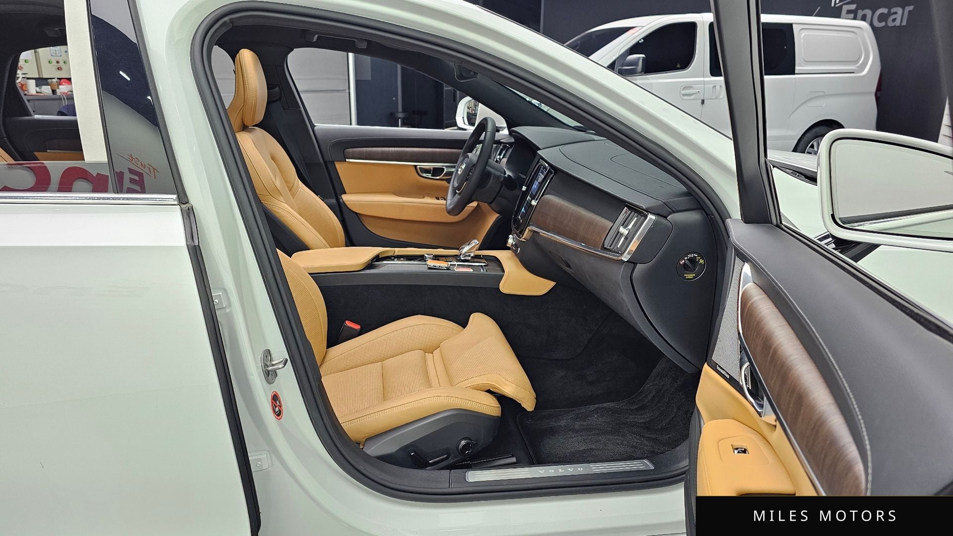 Volvo S90 2025 — миниатюра 11