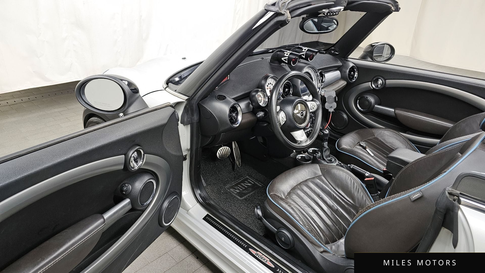 MINI Cooper Convertible 2013 — миниатюра 10