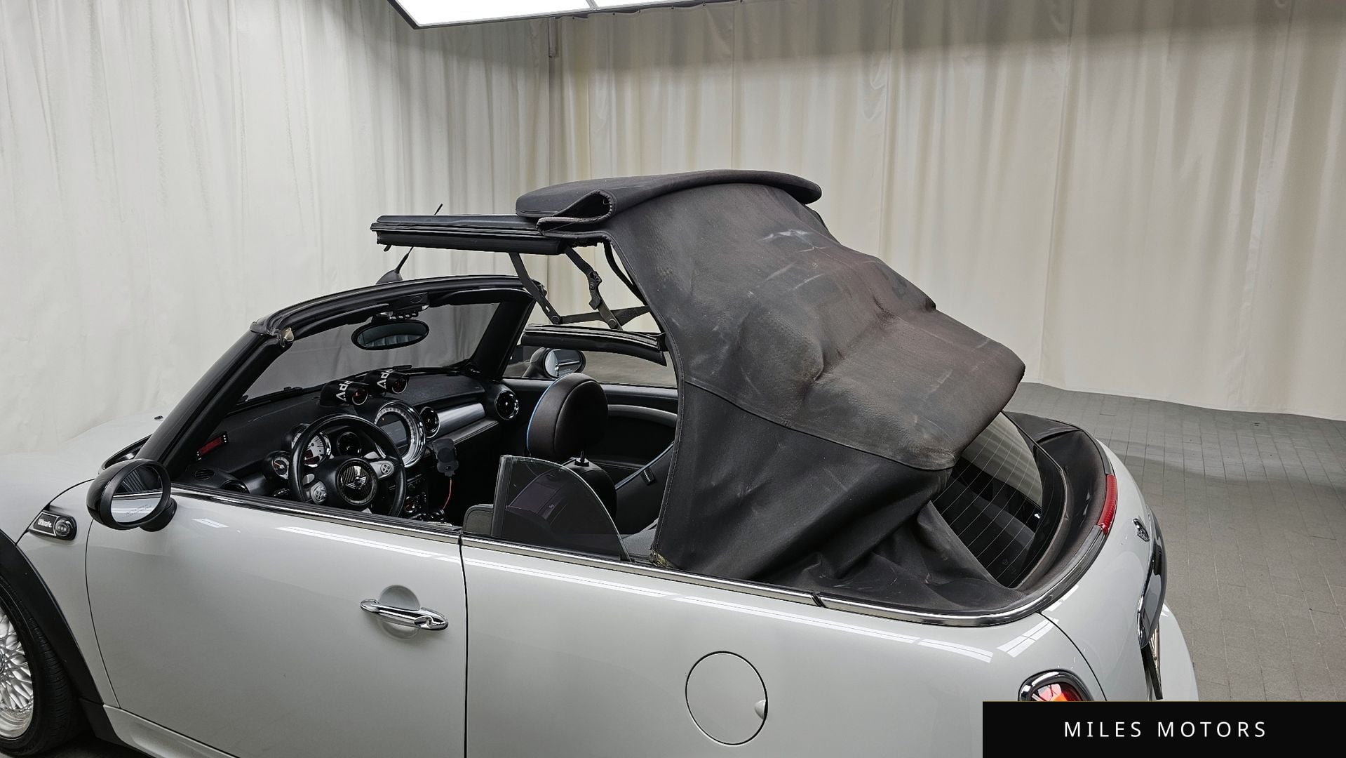 MINI Cooper Convertible 2013 — миниатюра 12