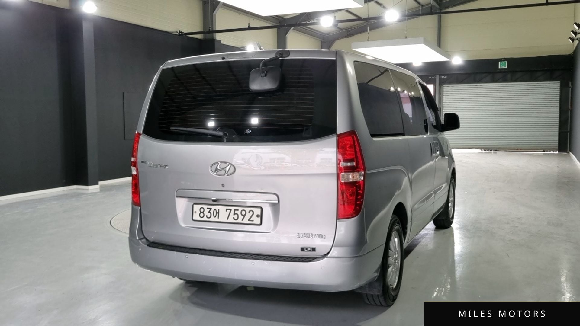 Hyundai Starex 2017 — миниатюра 2