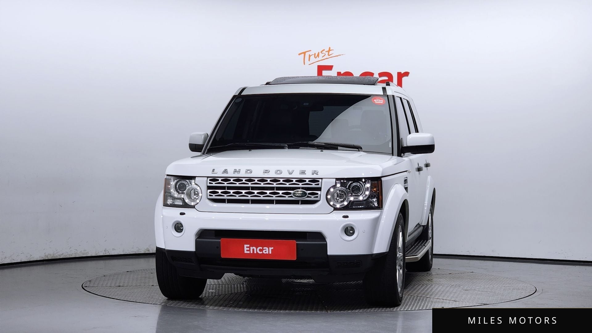 Land Rover Discovery 2012 — миниатюра 3