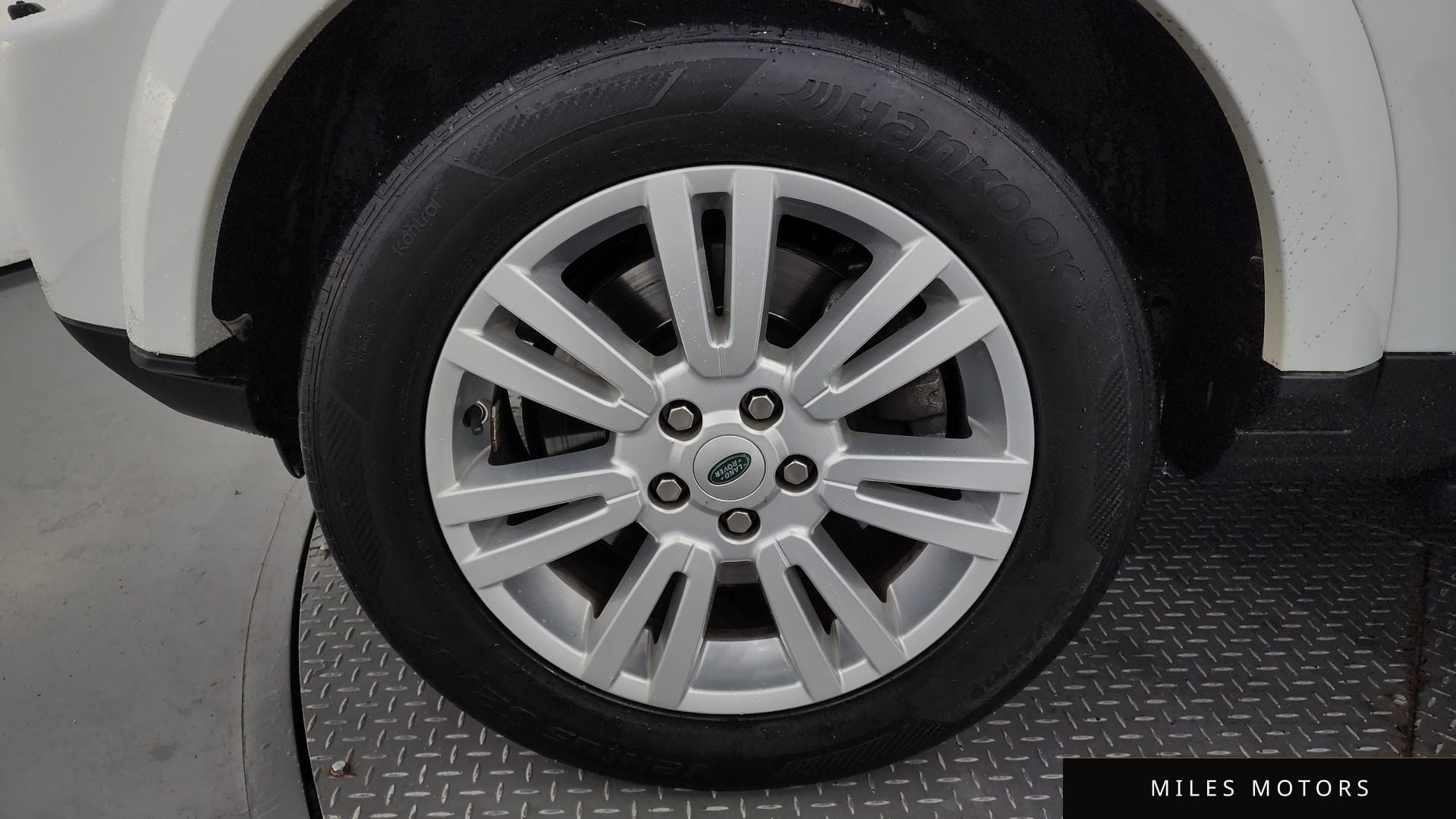 Land Rover Discovery 2012 — миниатюра 5