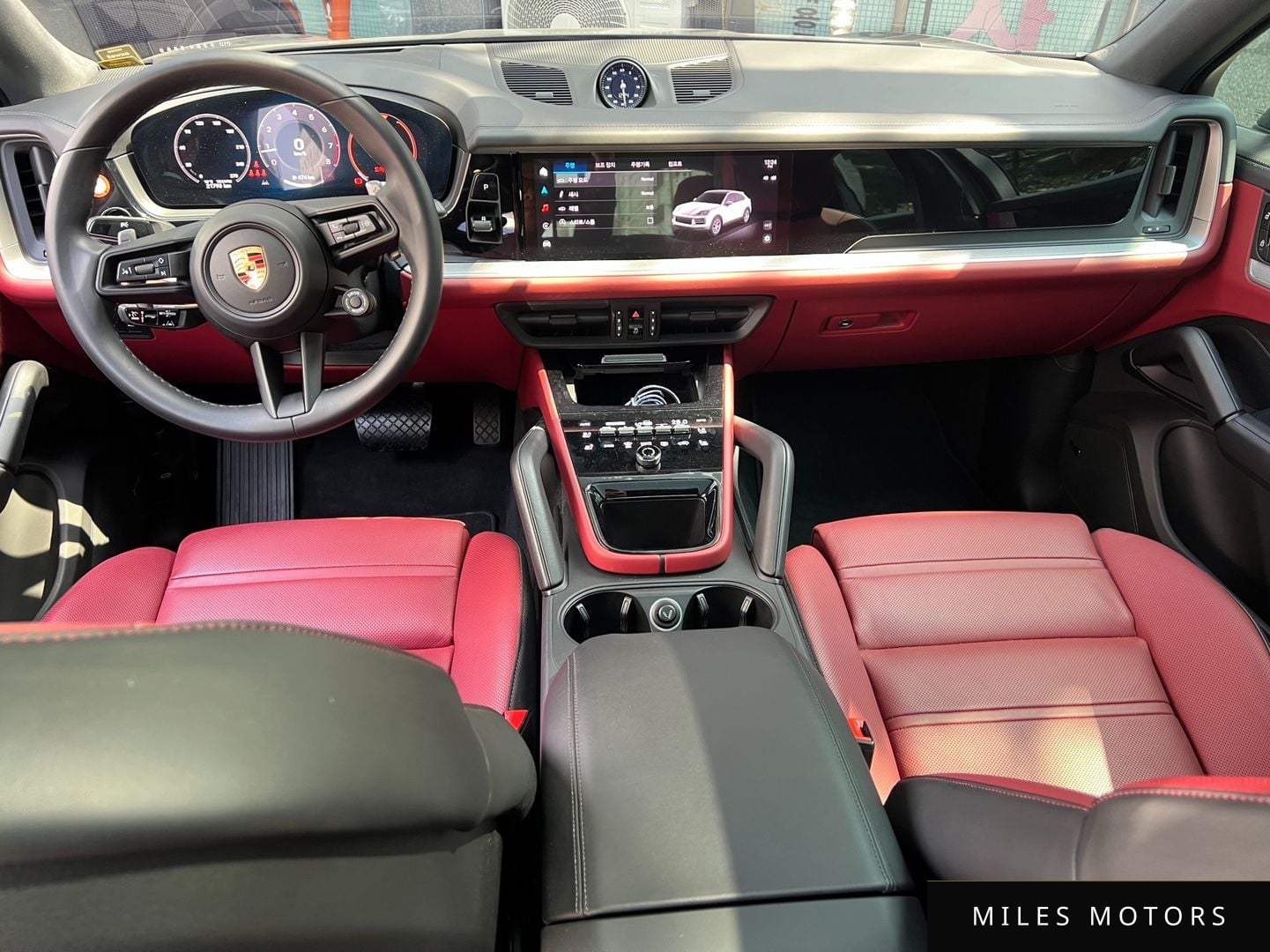 Porsche Cayenne 2024 — миниатюра 8