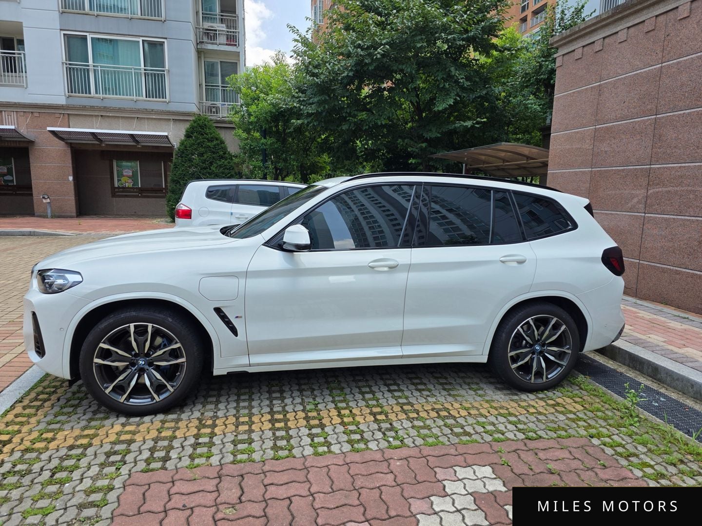 BMW X3 (G01) 2023 — миниатюра 2