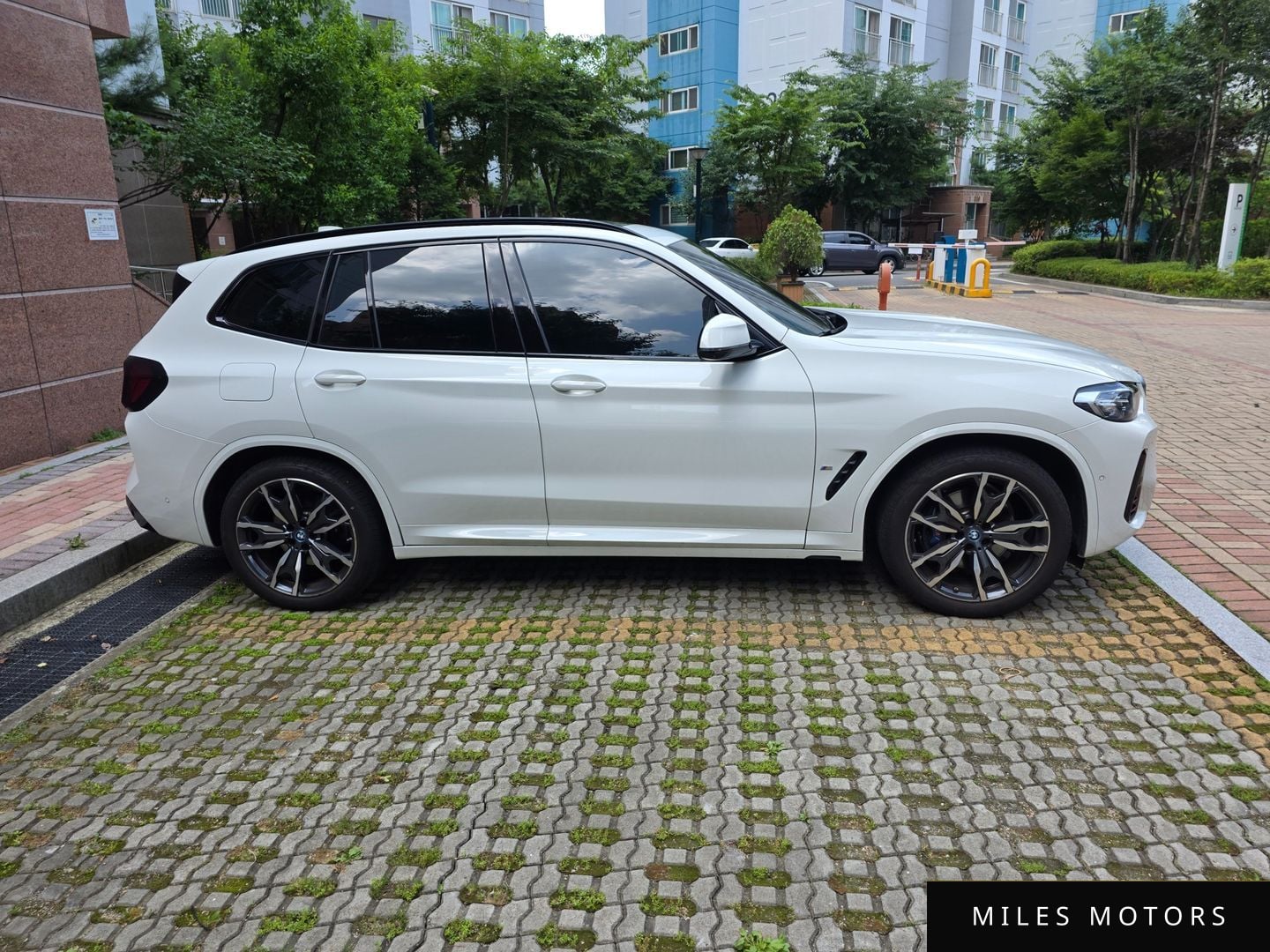 BMW X3 (G01) 2023 — миниатюра 3