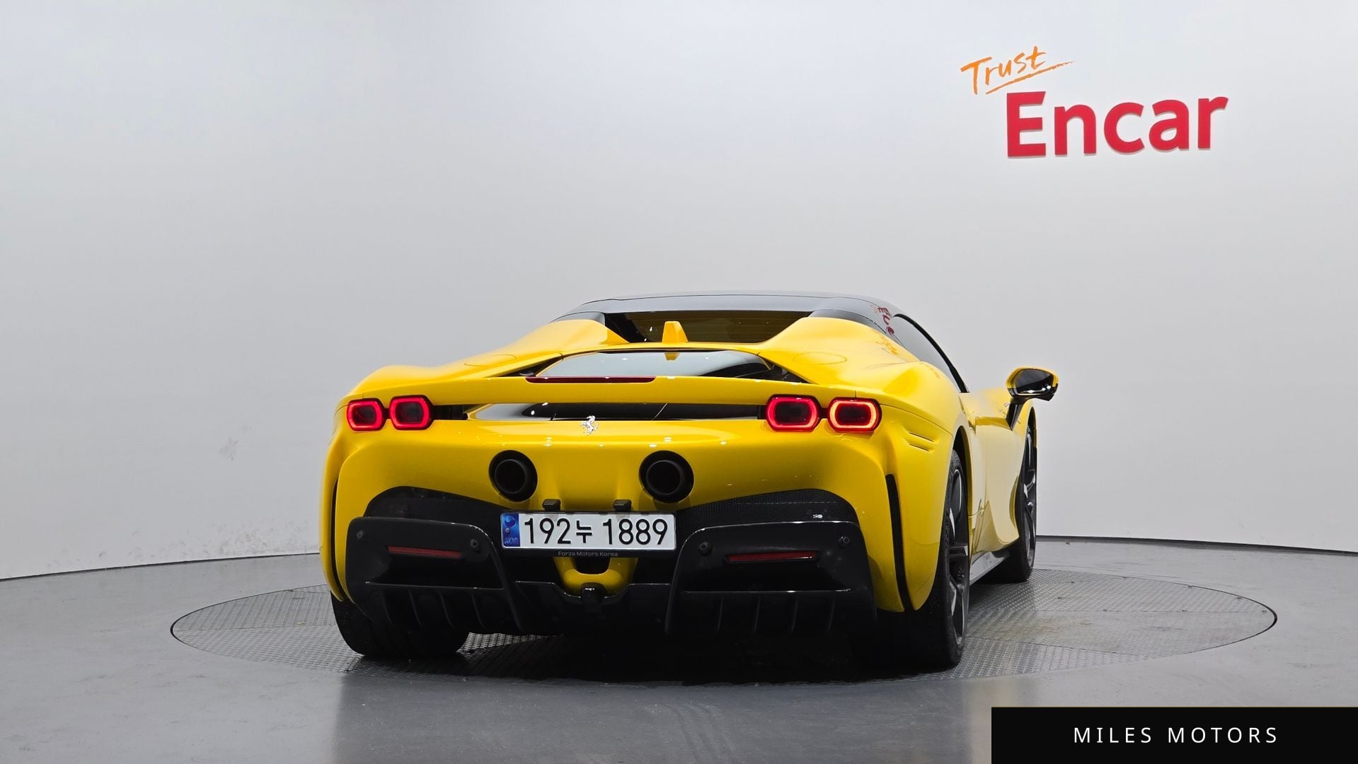 Ferrari SF90 스파이더 2023 — миниатюра 4