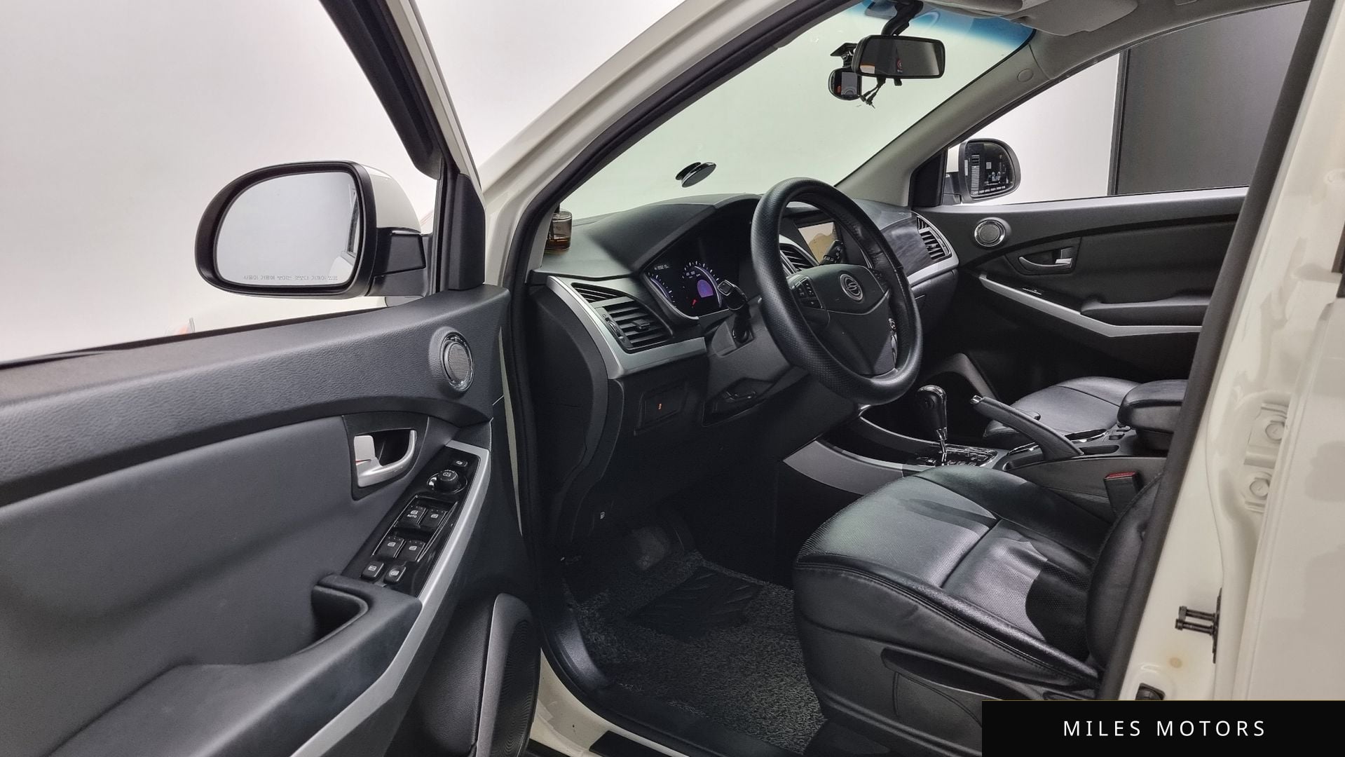 KG Mobility KORANDO 2014 — миниатюра 11