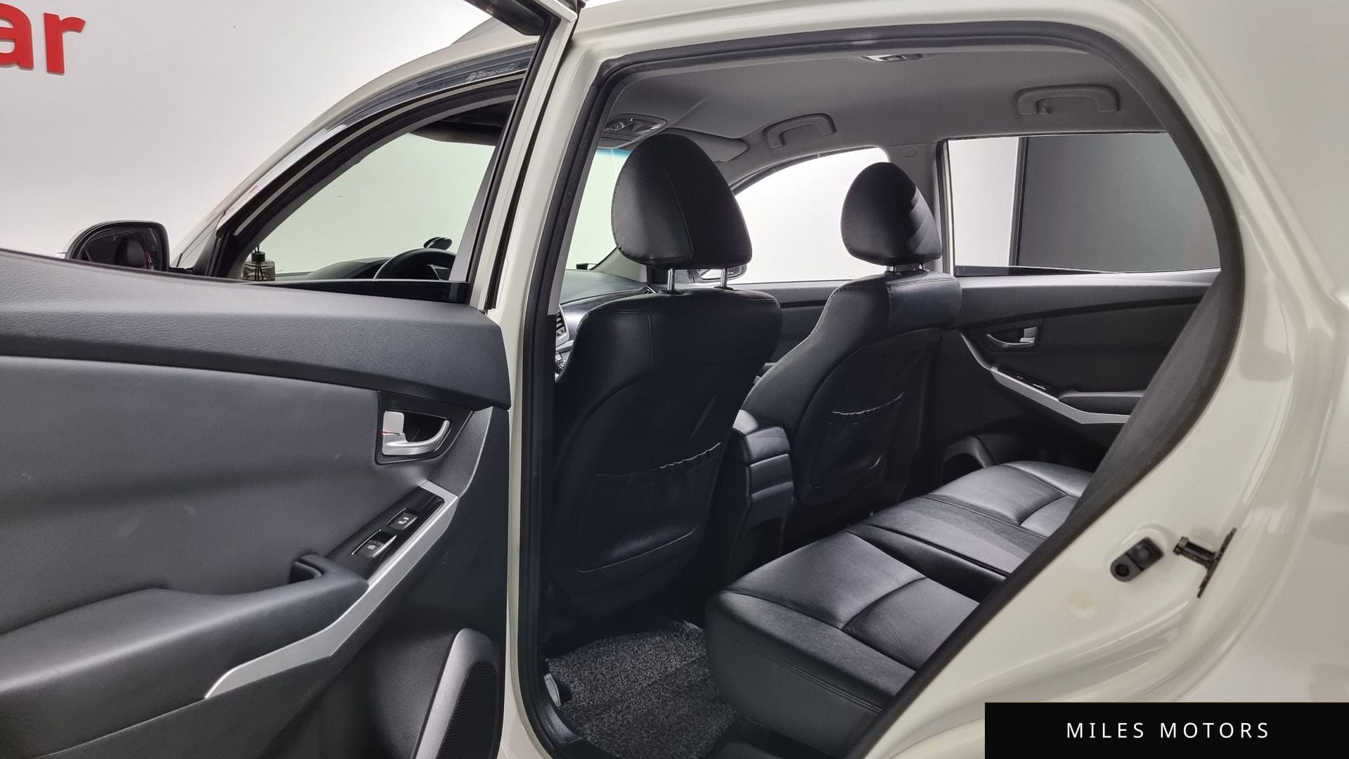 KG Mobility KORANDO 2014 — миниатюра 17