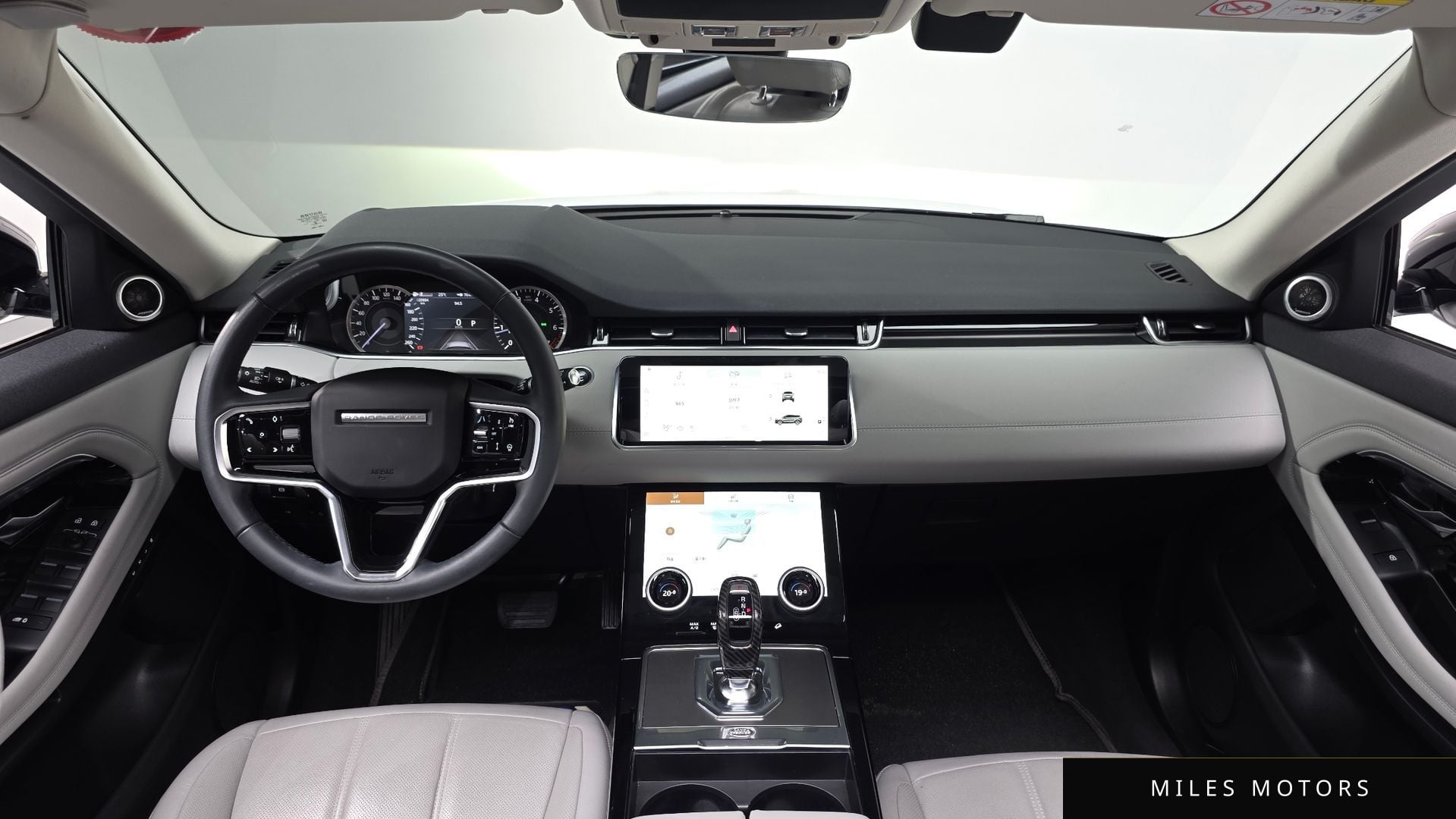 Land Rover Range Rover Evoque 2023 — миниатюра 7
