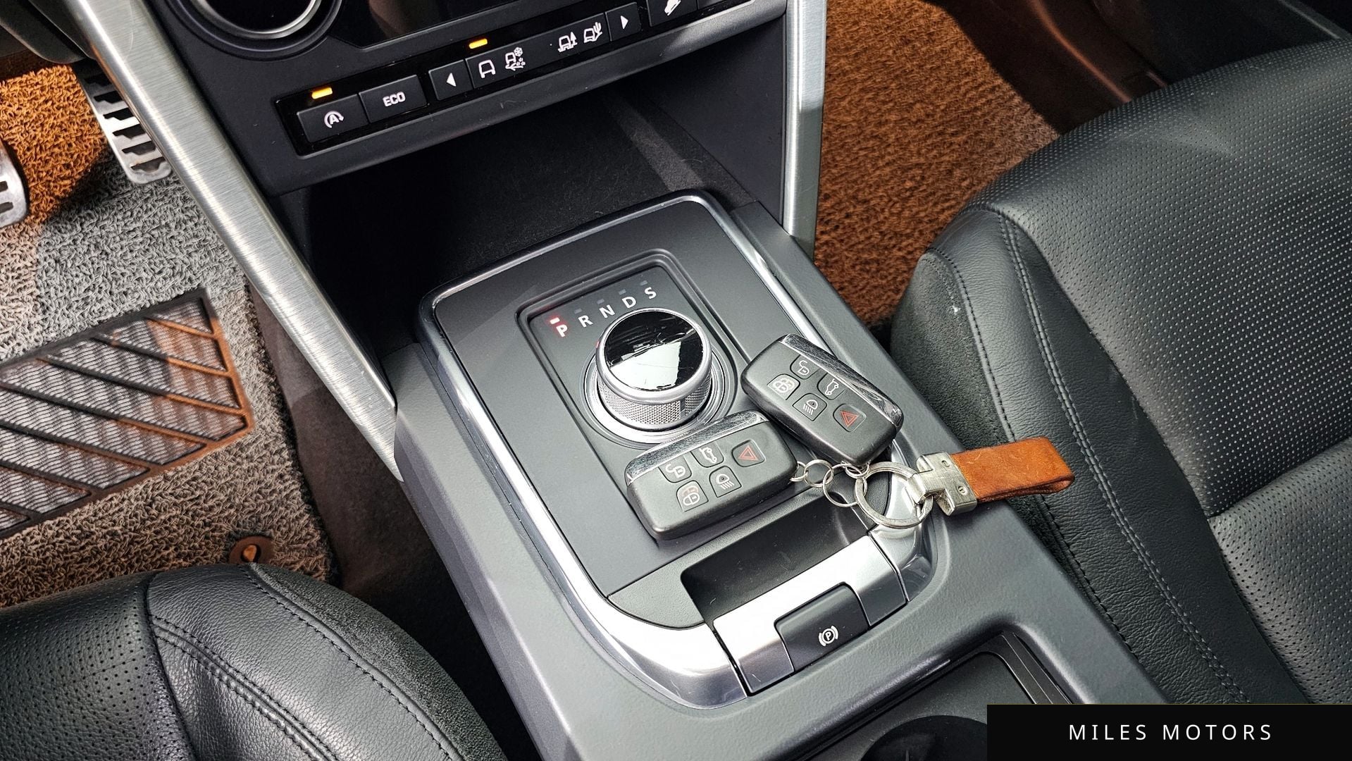 Land Rover Discovery Sport 2016 — миниатюра 9