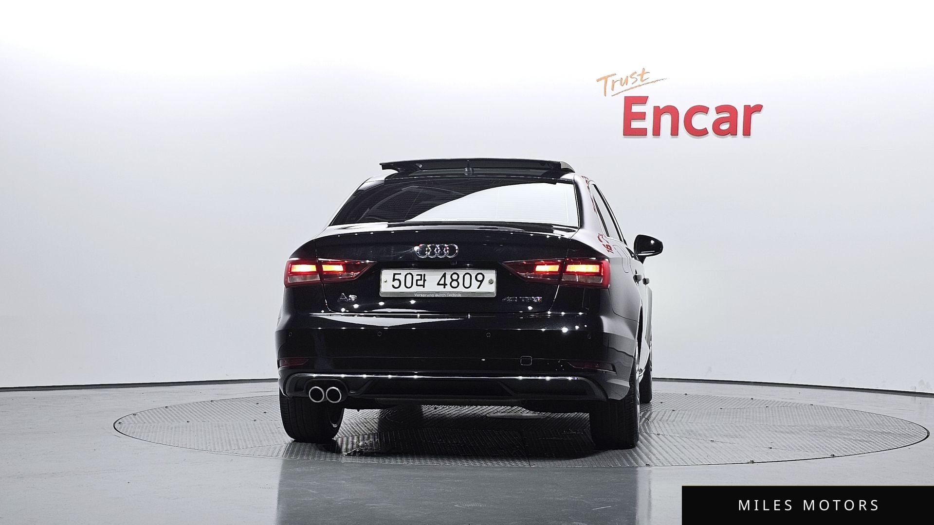 Audi A3 2018 — миниатюра 4