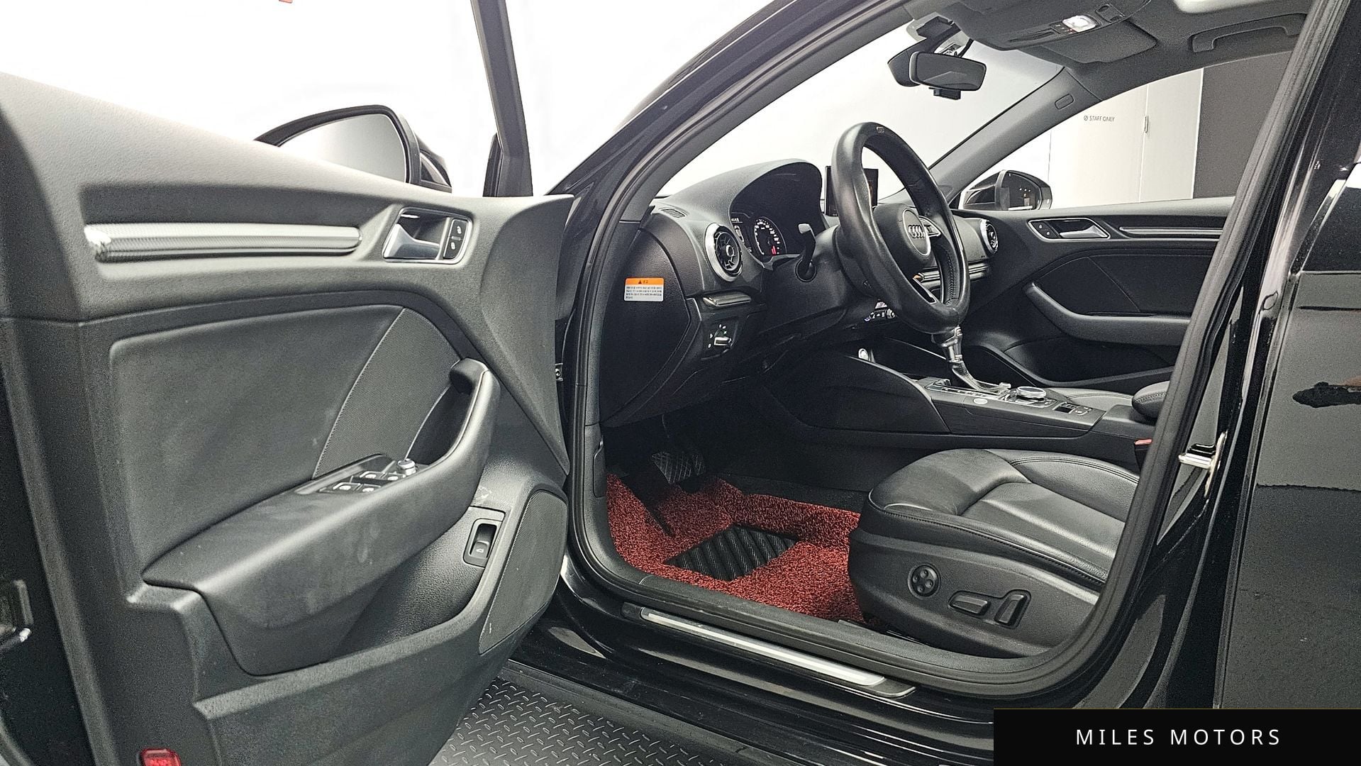 Audi A3 2018 — миниатюра 10