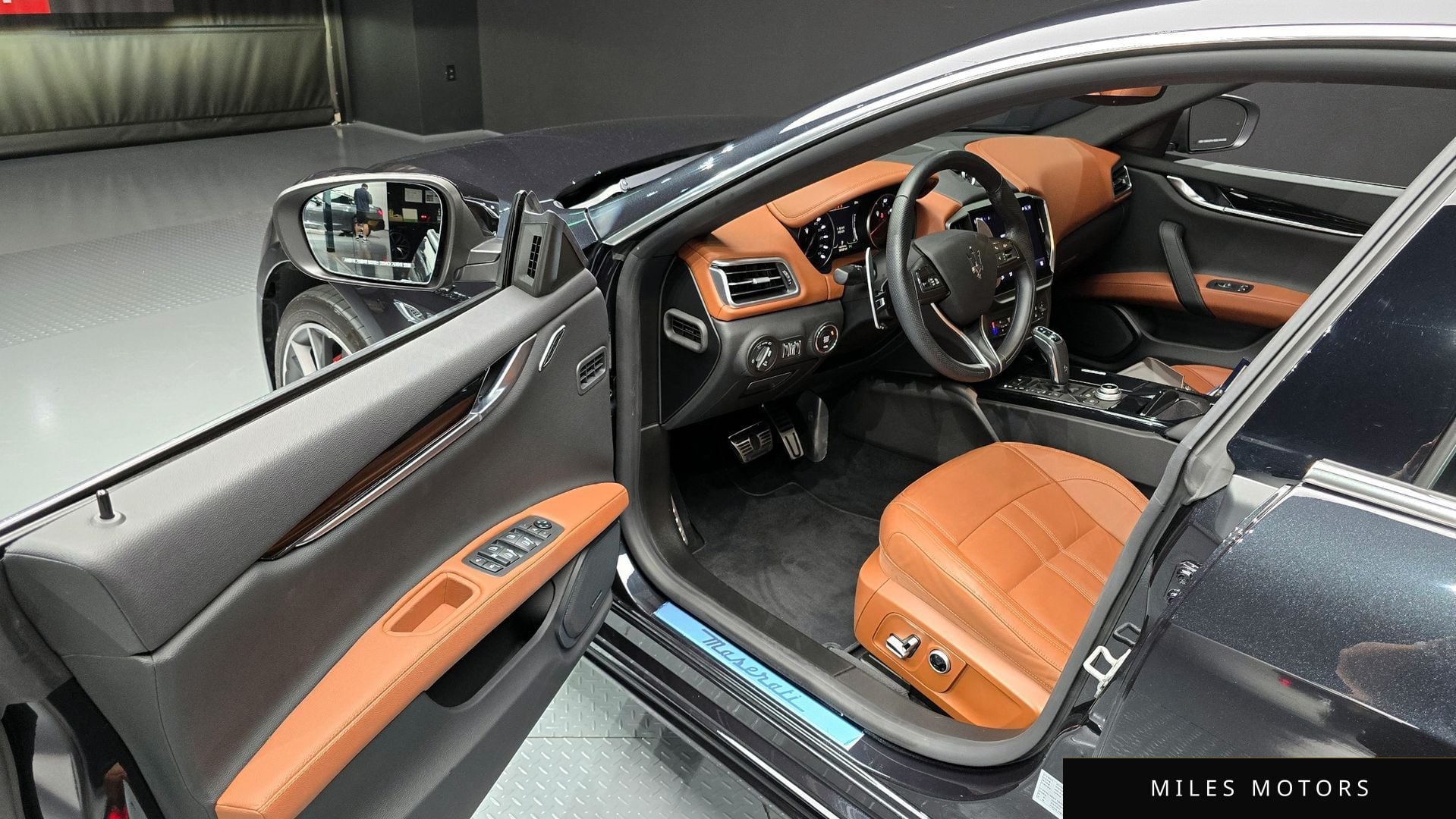 Maserati 기블리 2022 — миниатюра 10