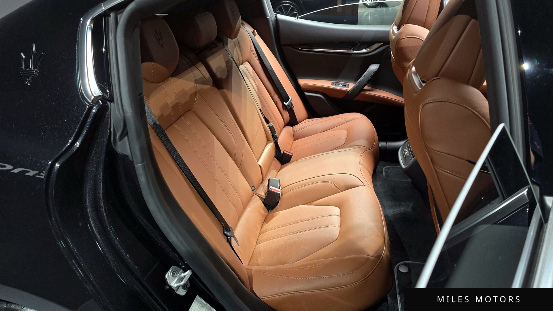 Maserati 기블리 2022 — миниатюра 12