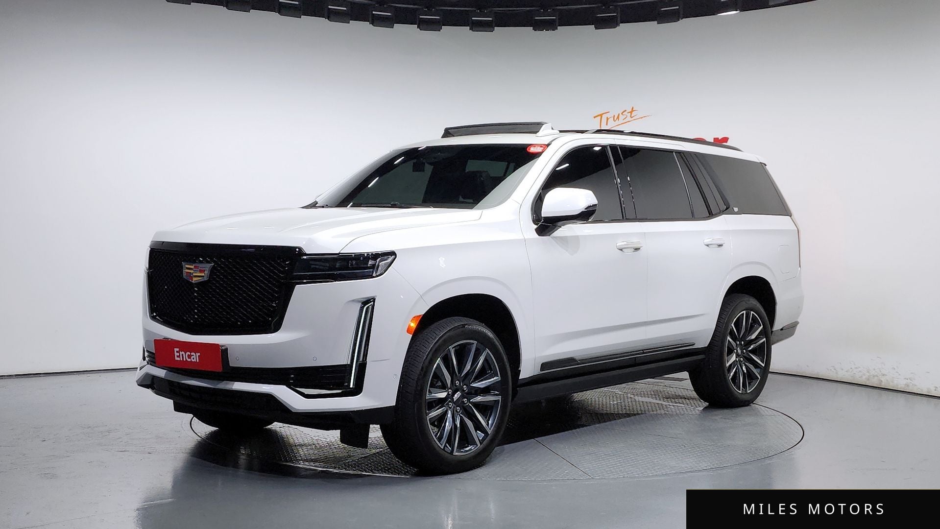 Cadillac Escalade 2022 — фото 1 из 12
