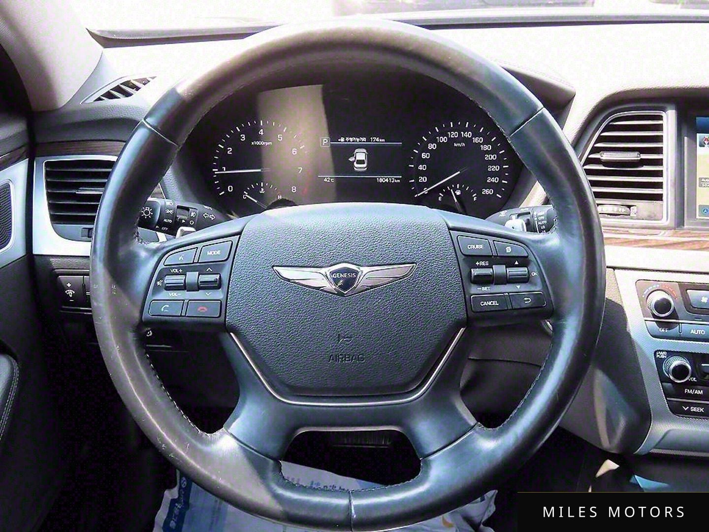Genesis G80 2018 — миниатюра 7