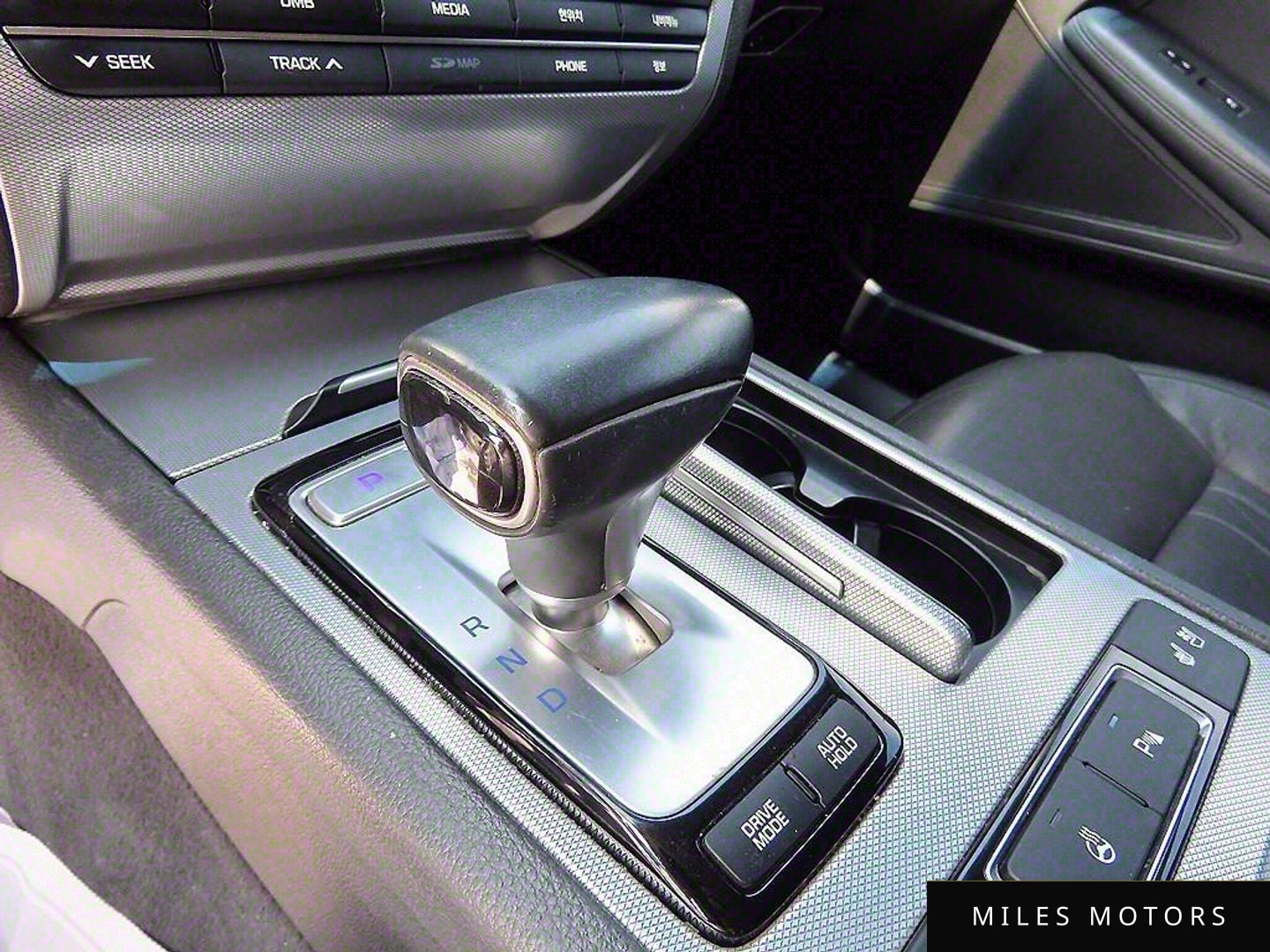 Genesis G80 2018 — миниатюра 11