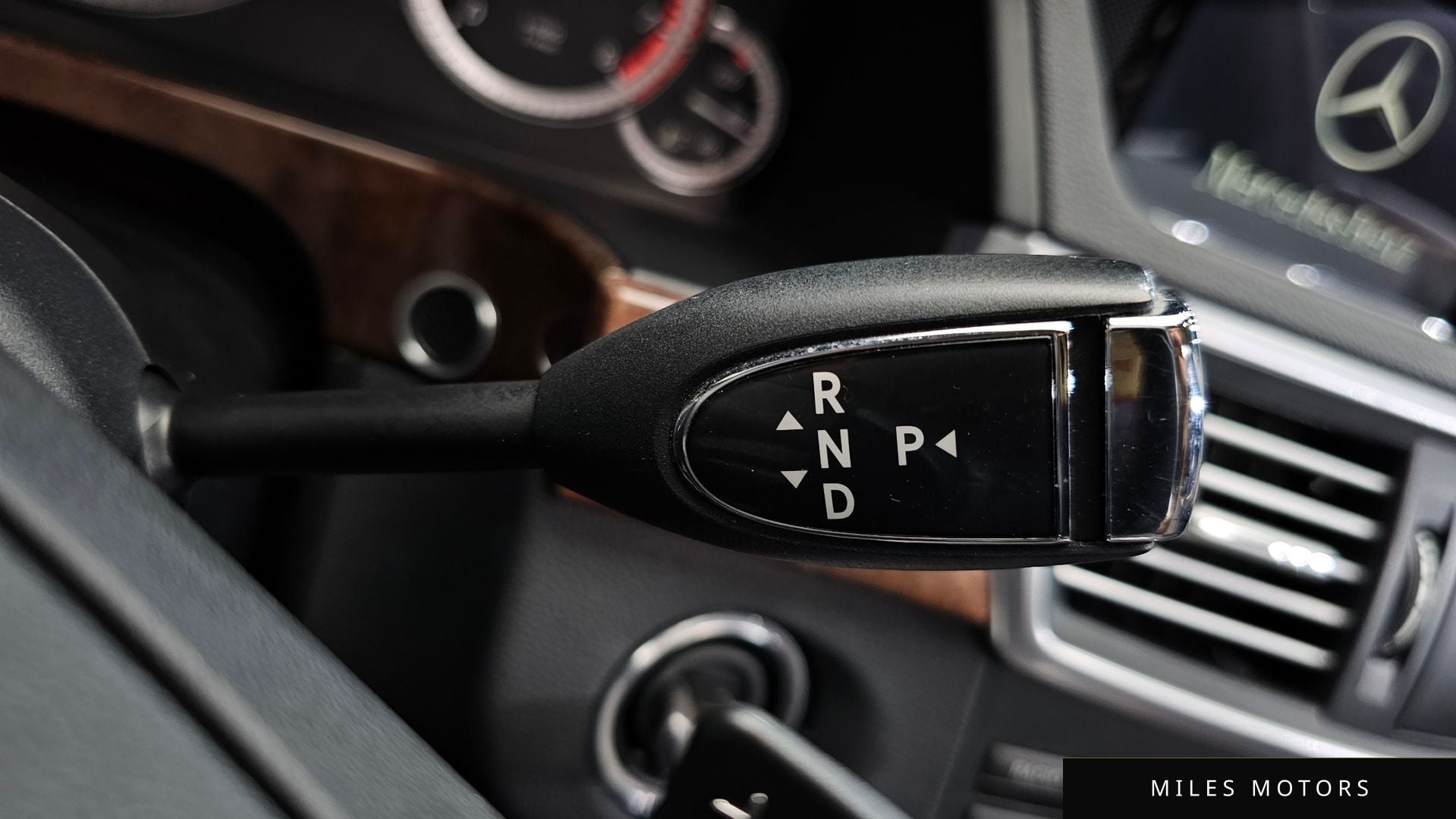 Mercedes-Benz E-Class W212 2012 — миниатюра 9