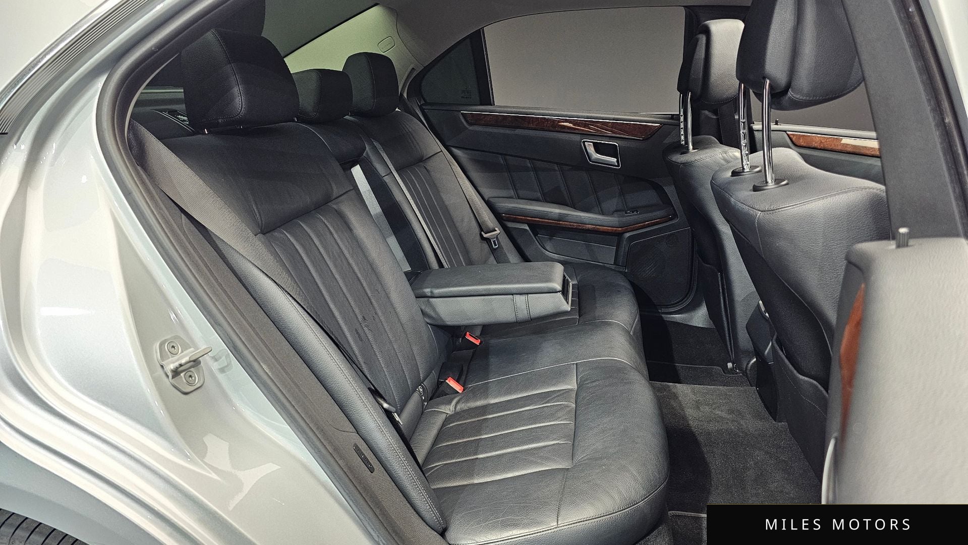 Mercedes-Benz E-Class W212 2012 — миниатюра 12
