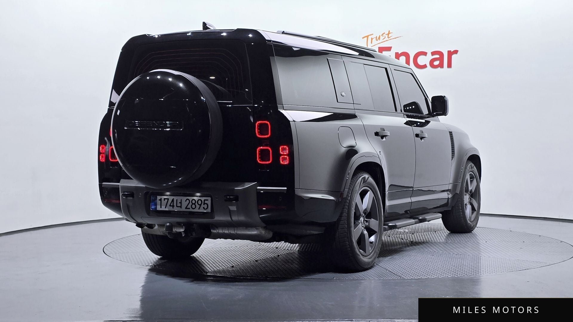 Land Rover Defender 2024 — миниатюра 2