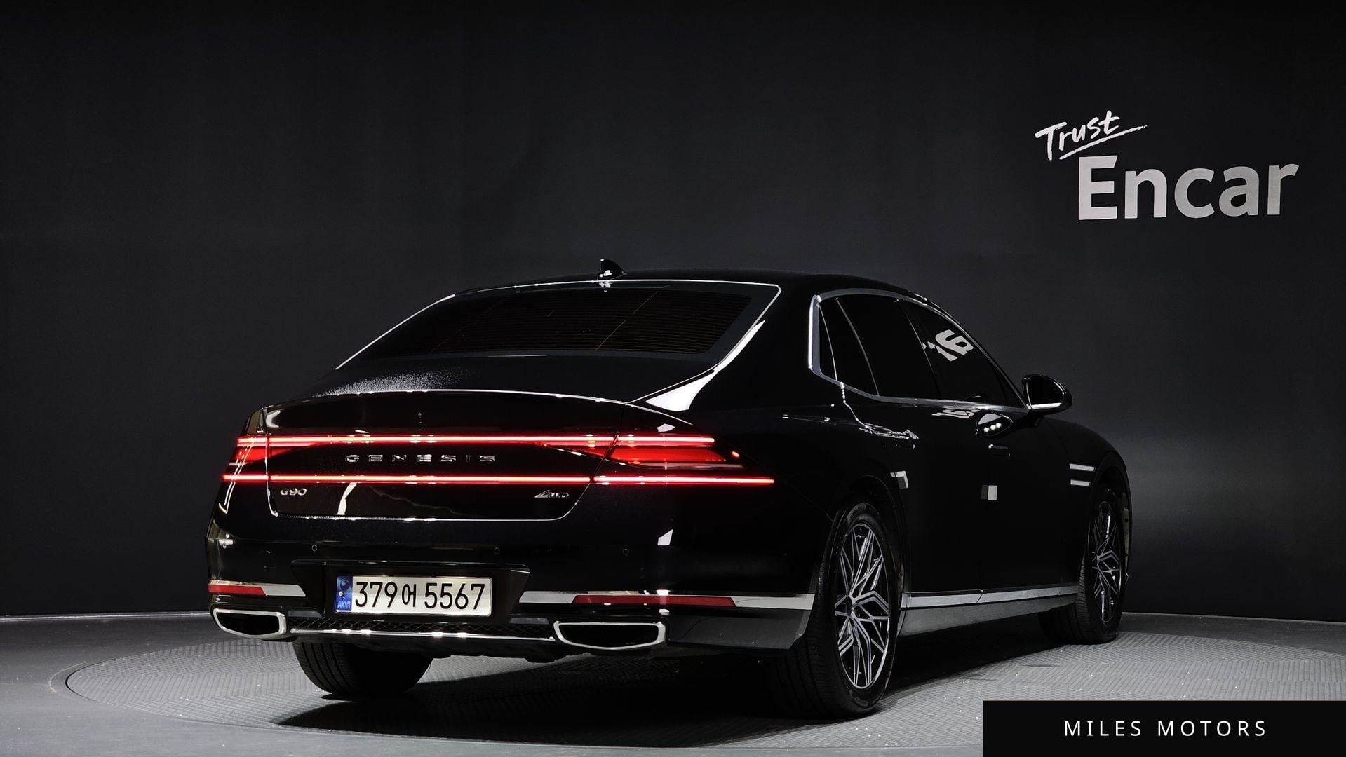 Genesis G90 (RS4) 2023 — миниатюра 2