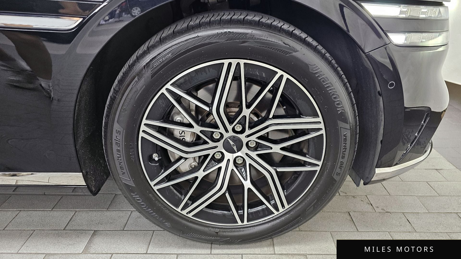 Genesis G90 (RS4) 2023 — миниатюра 5