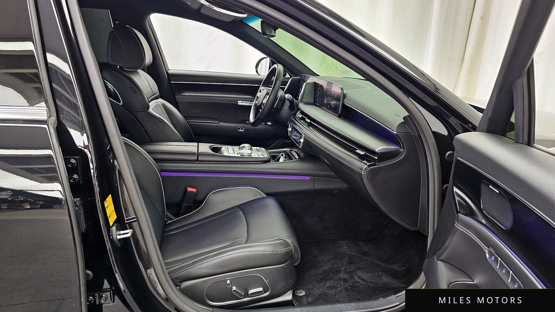Genesis G90 (RS4) 2023 — миниатюра 11