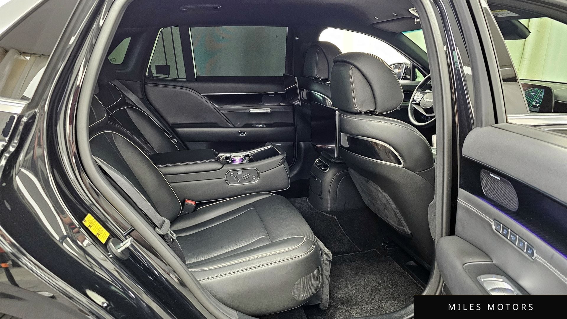 Genesis G90 (RS4) 2023 — миниатюра 12