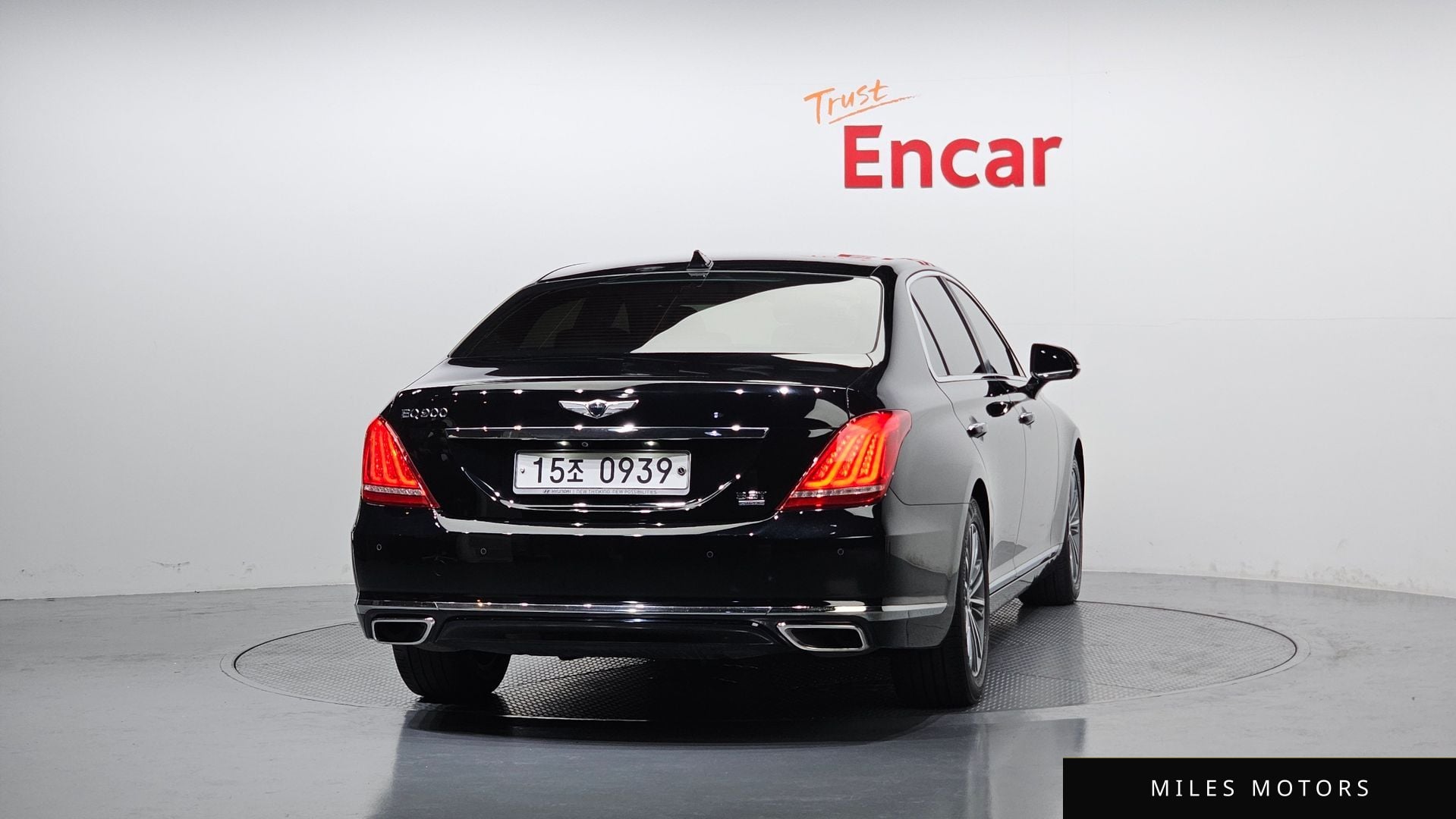 Genesis EQ900 2016 — миниатюра 4