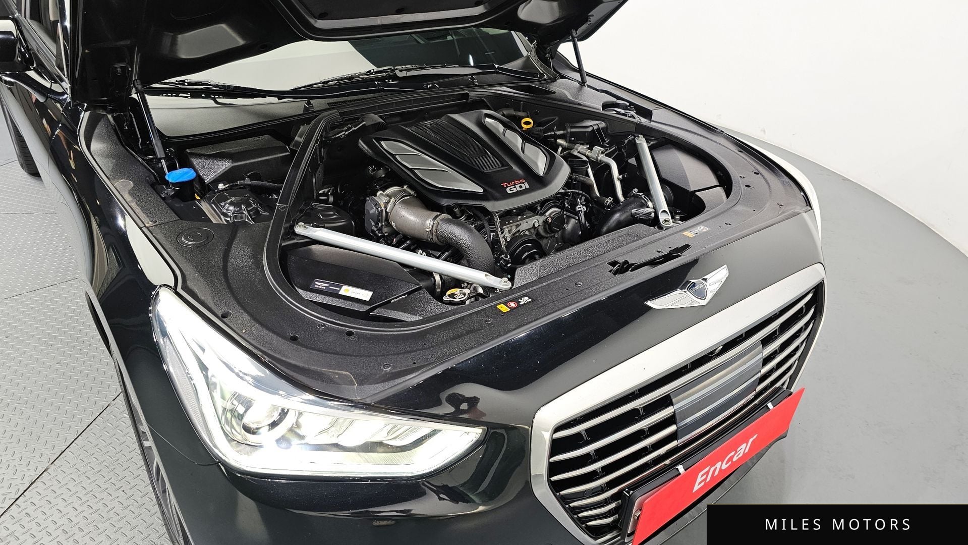 Genesis EQ900 2016 — миниатюра 6
