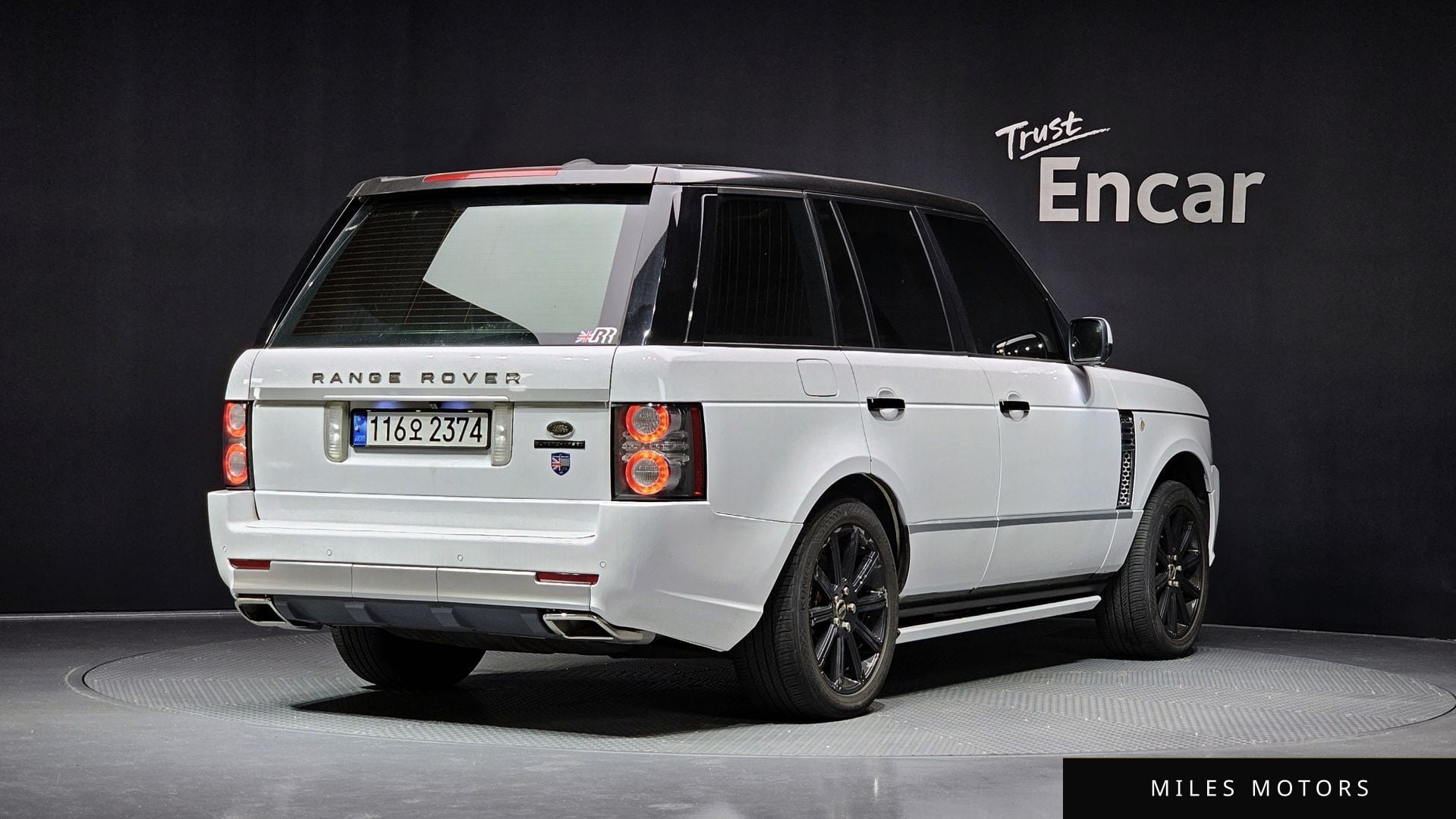 Land Rover Range Rover 2010 — миниатюра 2