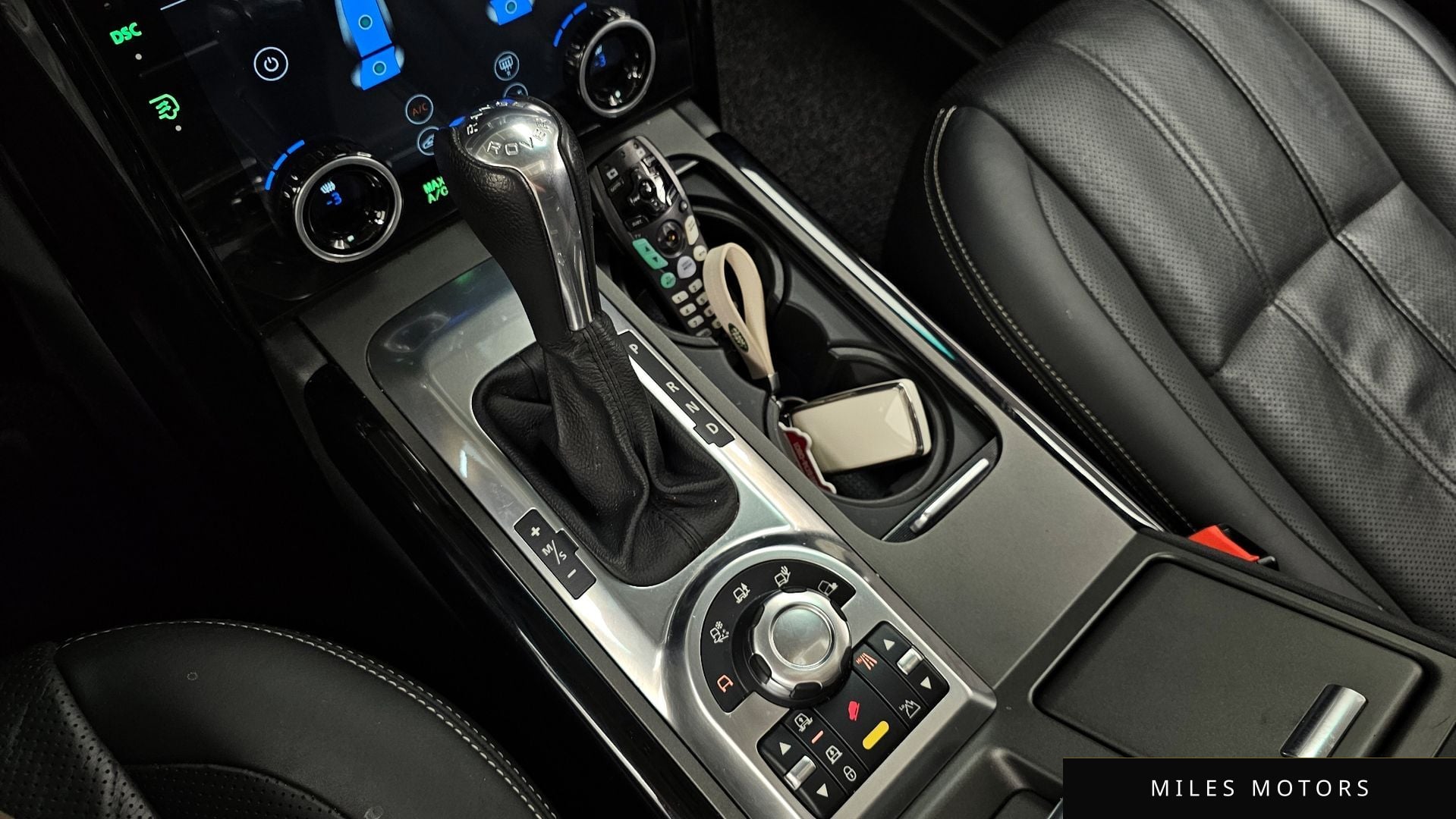 Land Rover Range Rover 2010 — миниатюра 9
