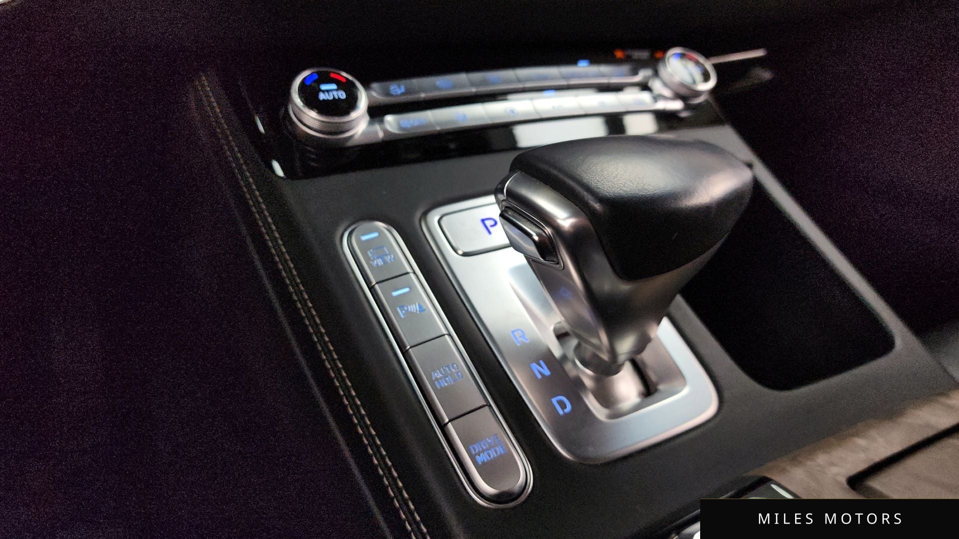 Genesis G90 2019 — миниатюра 9