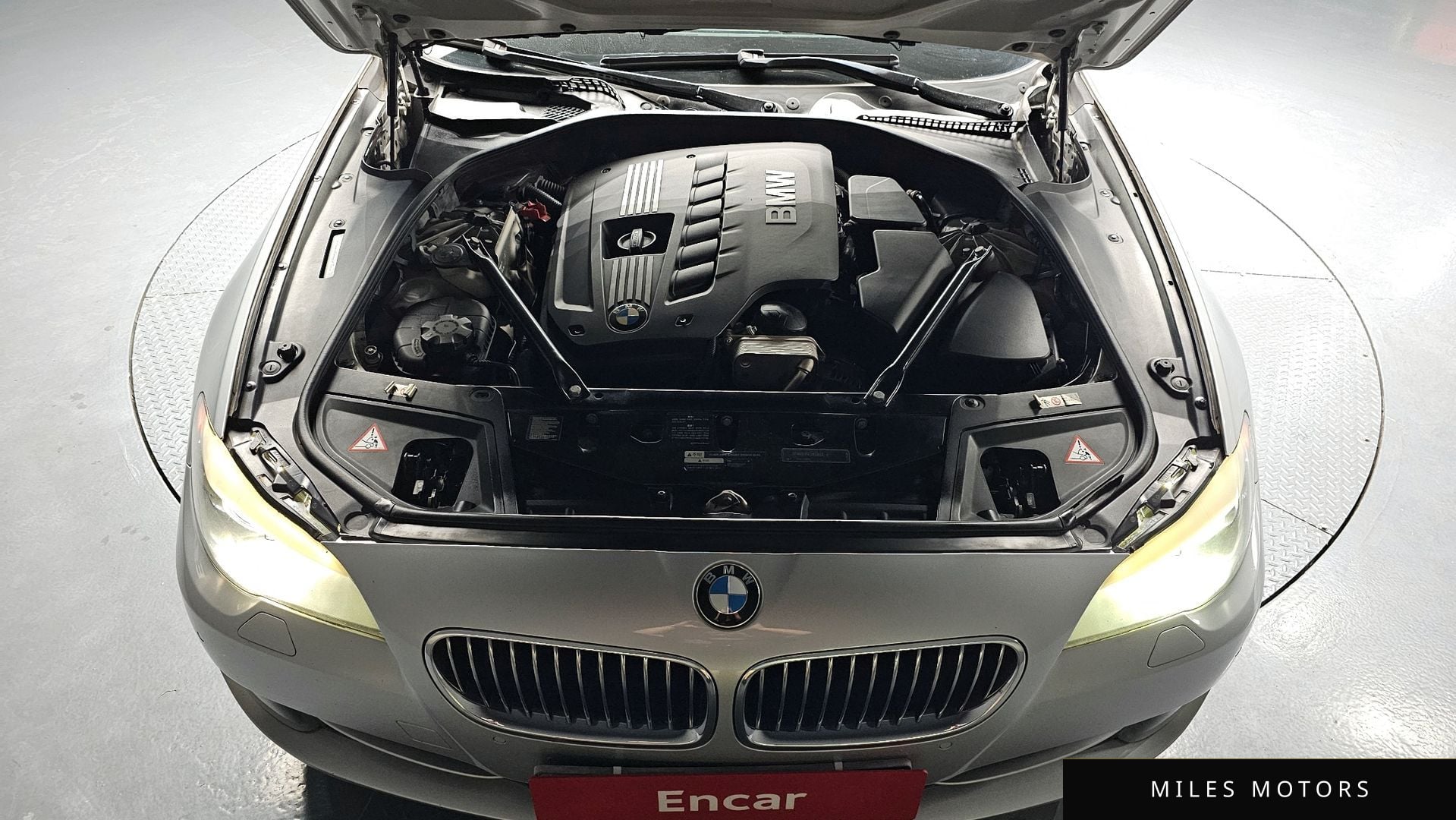 BMW 5 Series (F10) 2011 — миниатюра 6