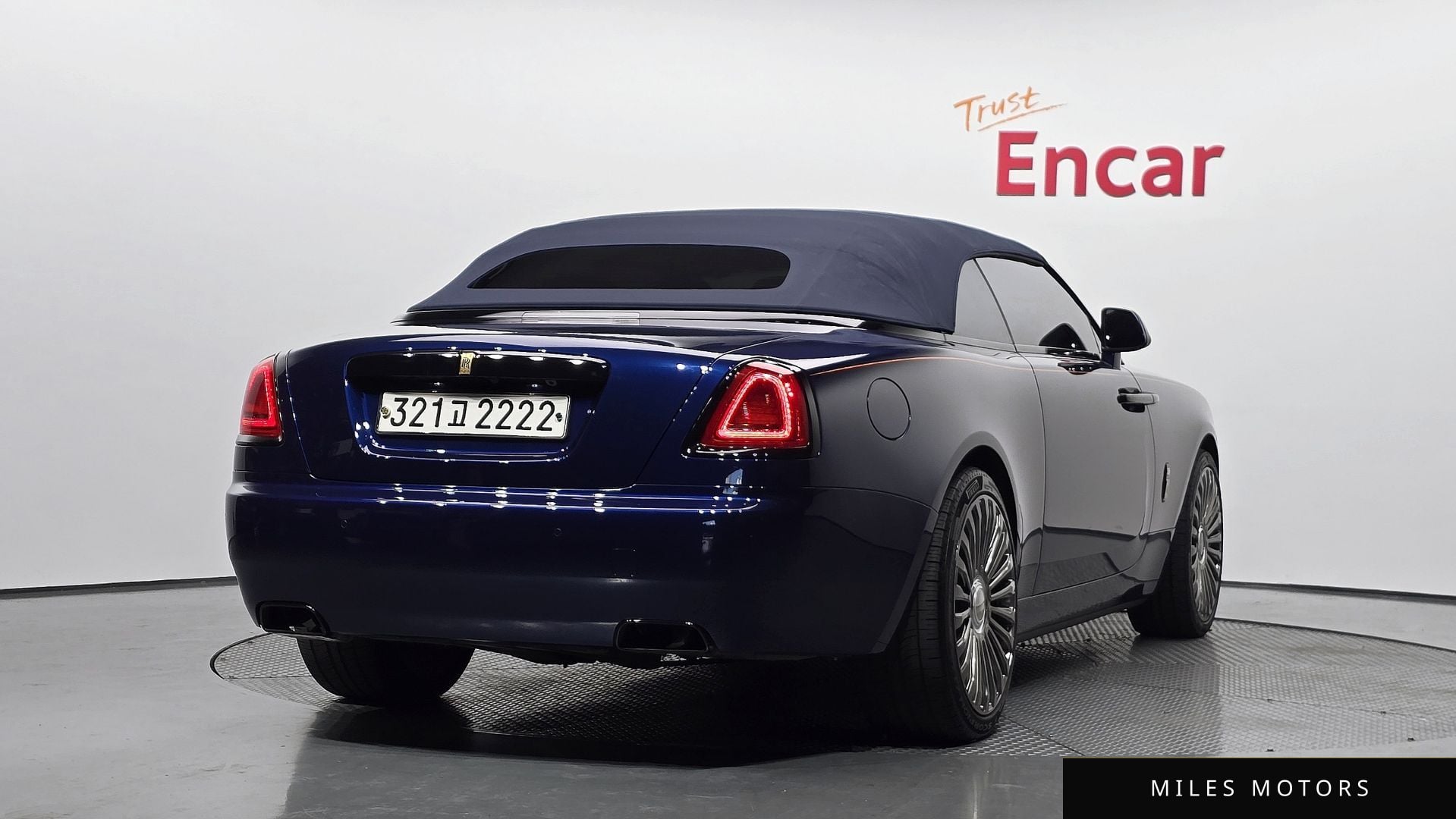 Rolls-Royce 던 2017 — миниатюра 2