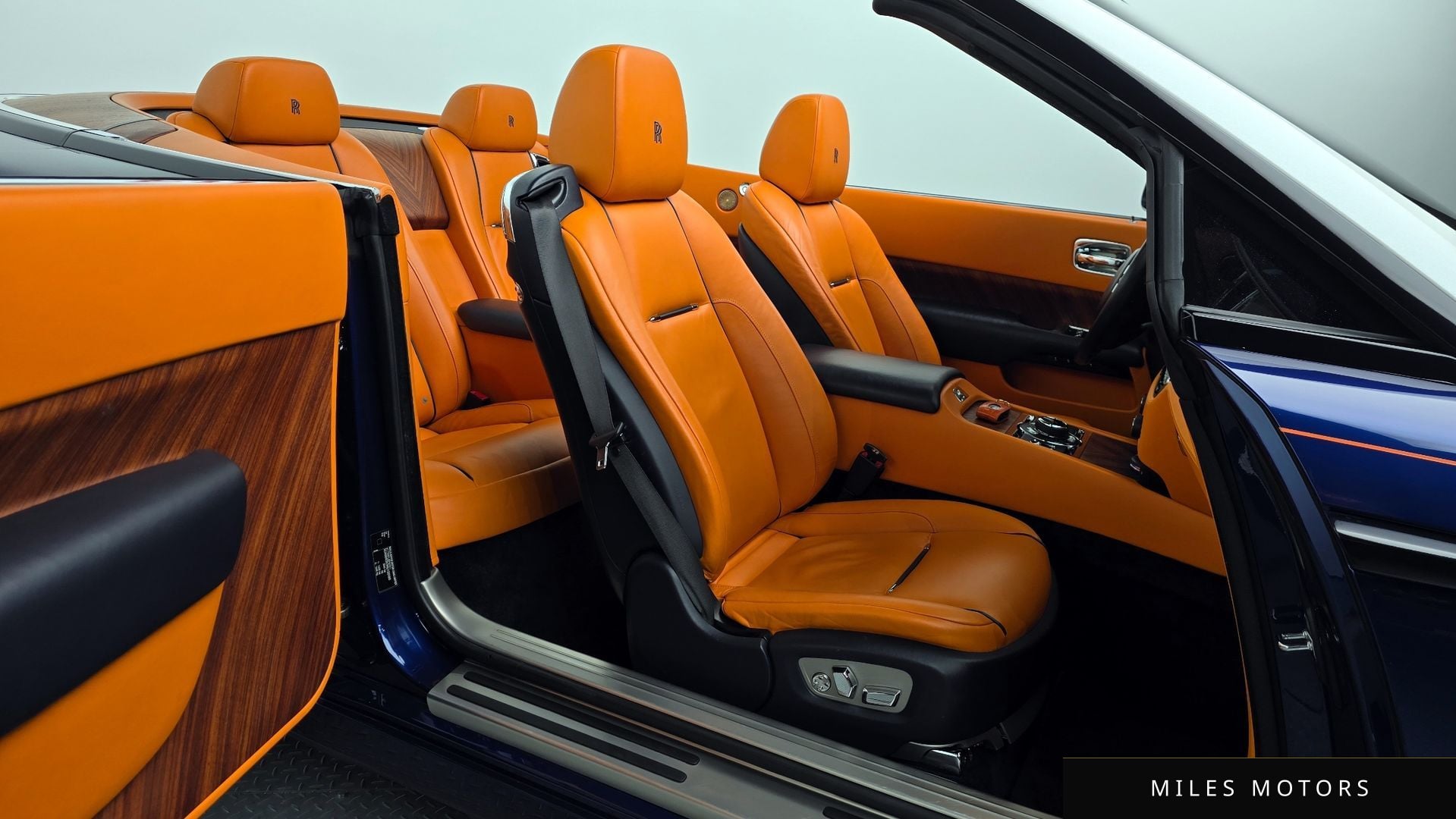 Rolls-Royce 던 2017 — миниатюра 10