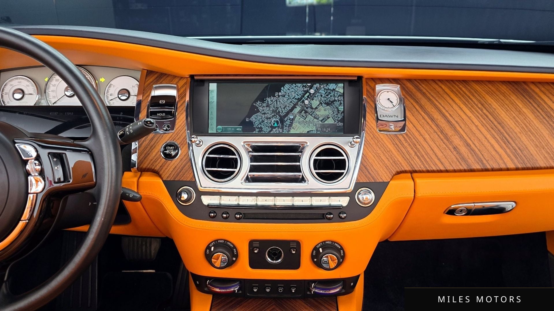 Rolls-Royce 던 2017 — миниатюра 15