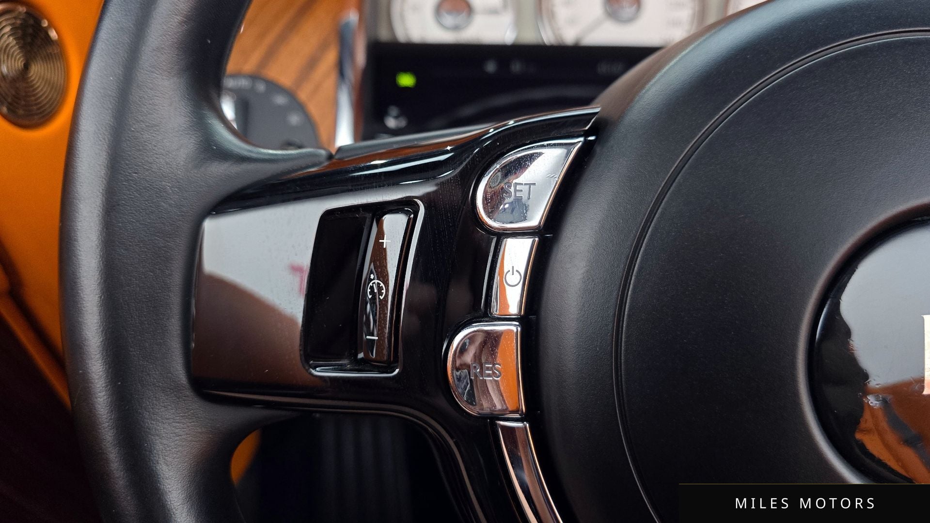Rolls-Royce 던 2017 — миниатюра 18