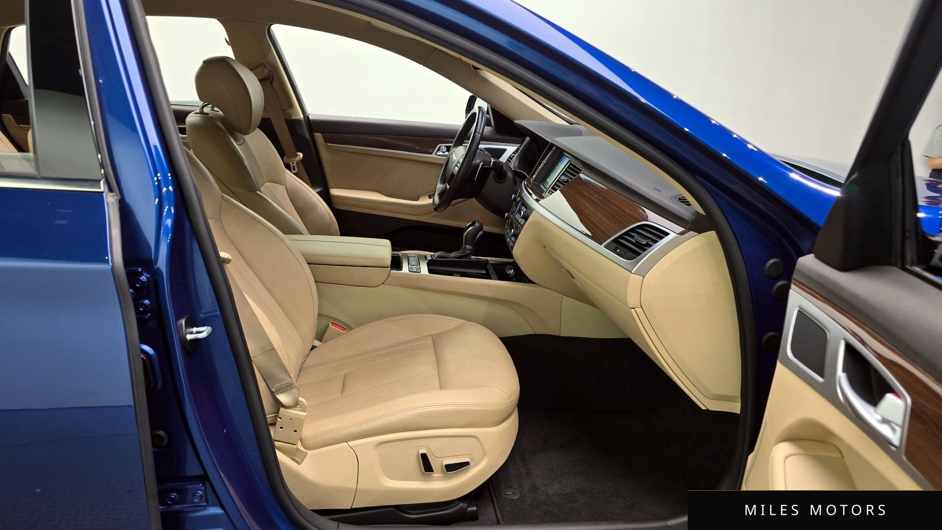 Hyundai Genesis 2016 — миниатюра 10