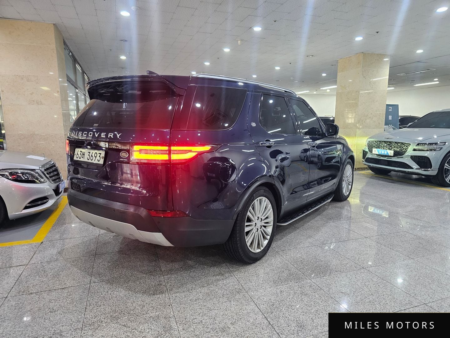 Land Rover Discovery 2017 — миниатюра 4