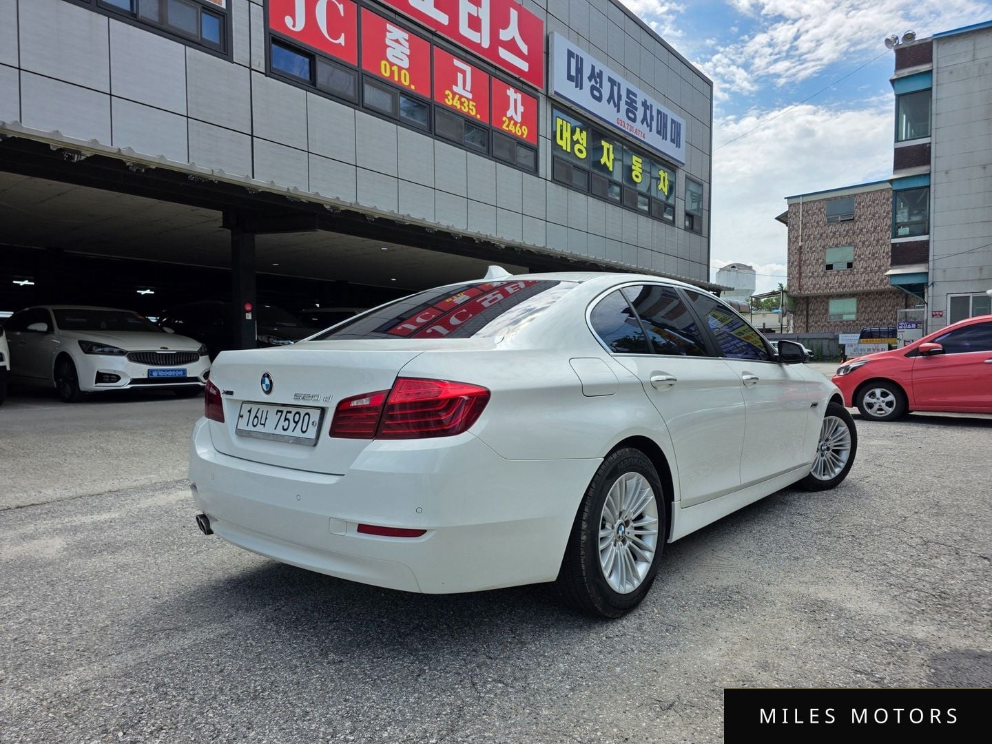 BMW 5 Series (F10) 2014 — миниатюра 3