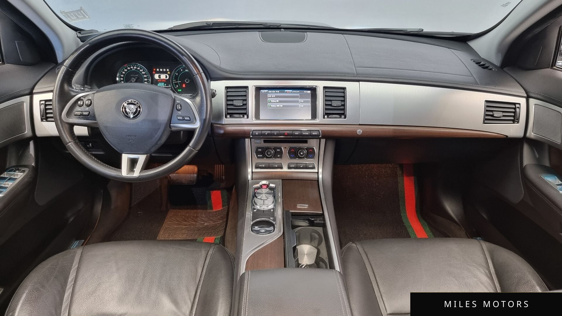 Jaguar New XF 2015 — миниатюра 7