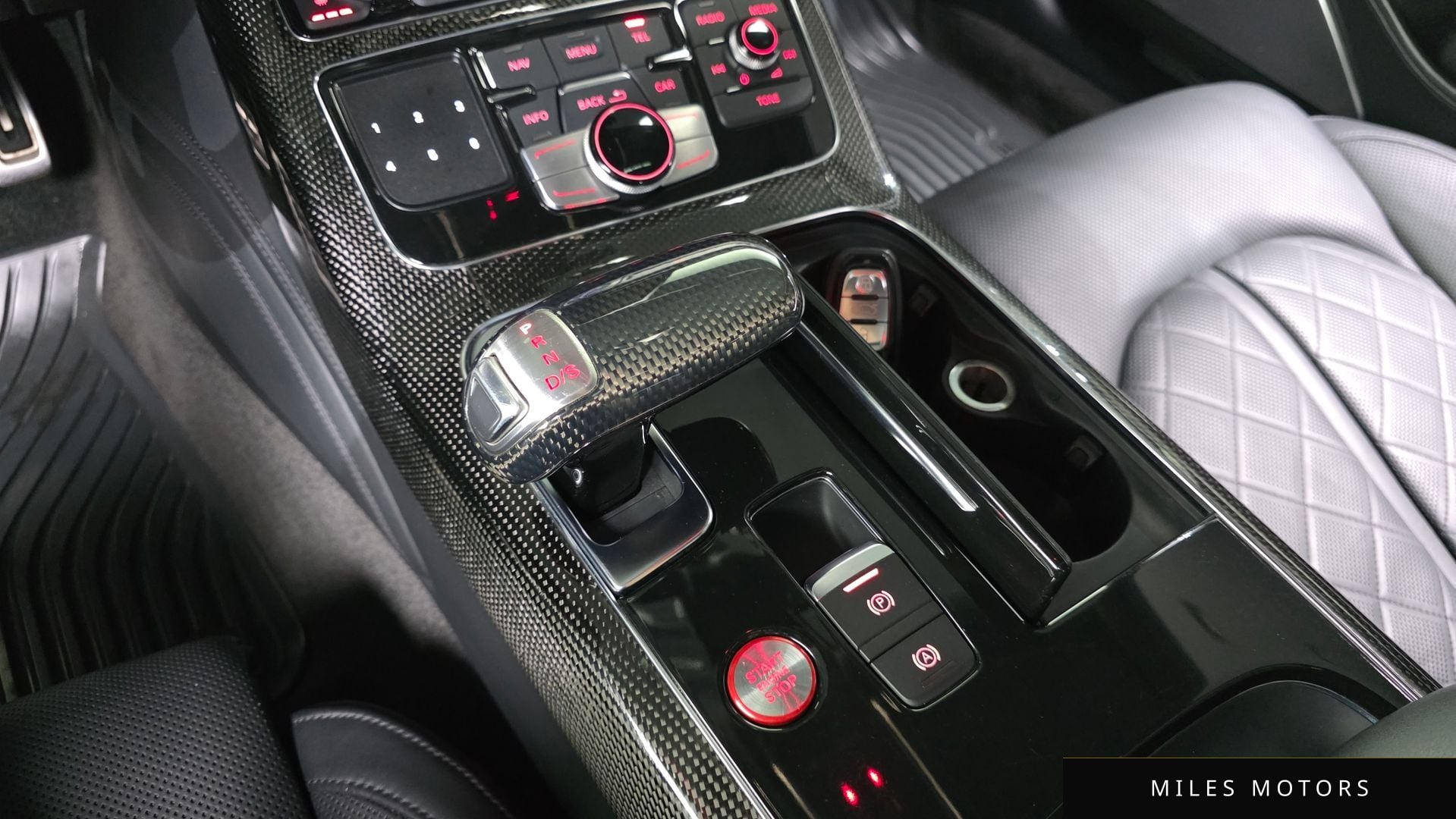 Audi S8 2013 — миниатюра 9