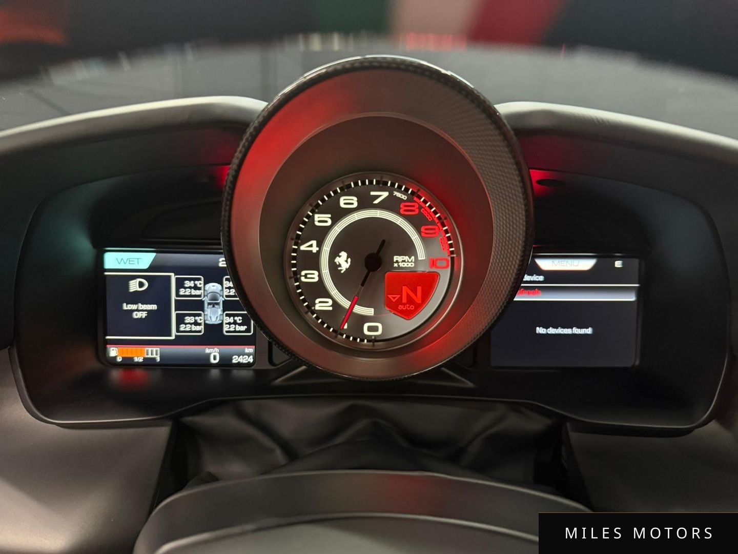 Ferrari F8 스파이더 2022 — миниатюра 8