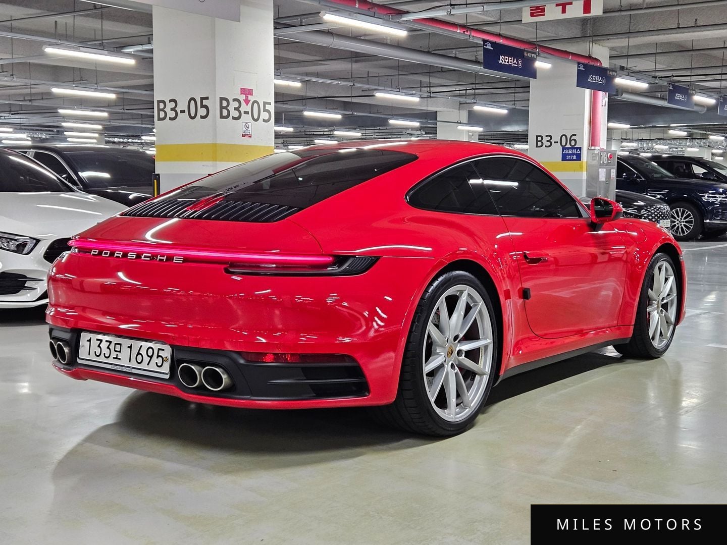 Porsche 911 (992) 2021 — миниатюра 4