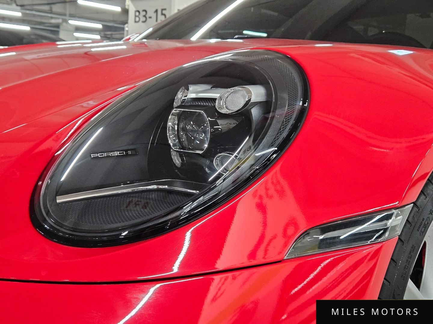 Porsche 911 (992) 2021 — миниатюра 8
