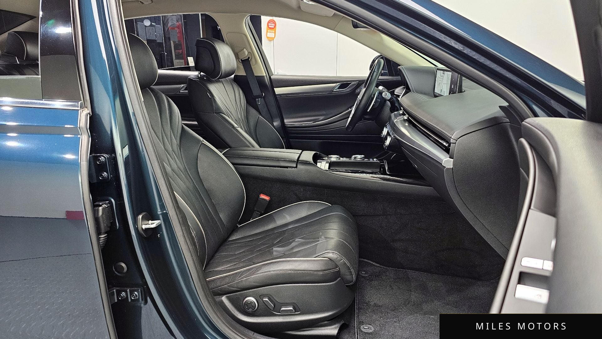 Genesis G80 (RG3) 2023 — миниатюра 10
