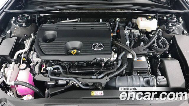 Лексус ES300h 2025 — миниатюра 4