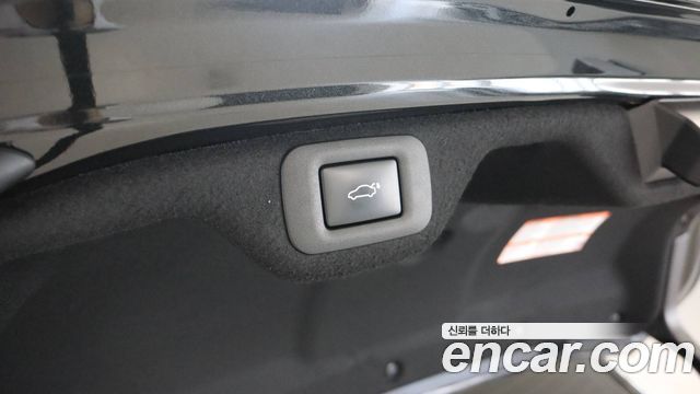 Лексус ES300h 2025 — миниатюра 19