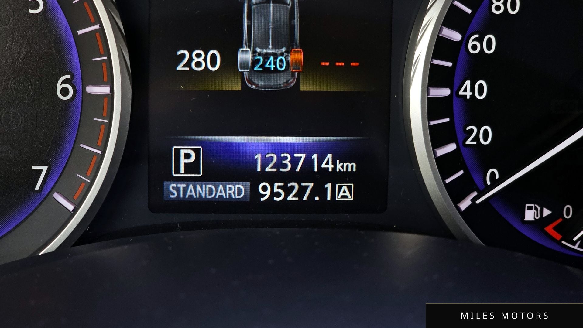 Infiniti Q50 2014 — миниатюра 8